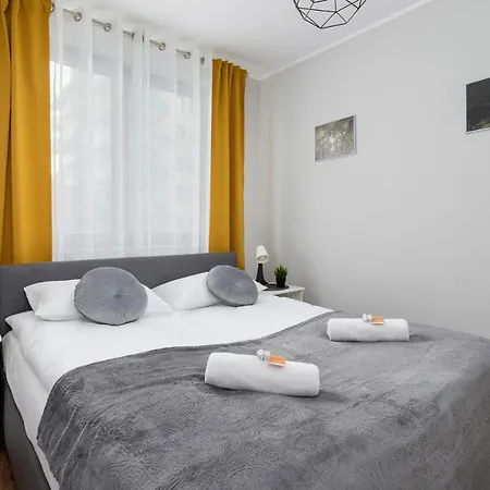 Cystersow Cracow By Renters Apartment